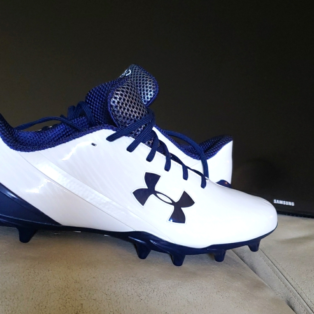 Under Armour 4D foam soccer cleats